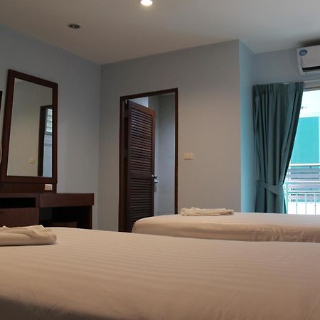 Cokoon Deva Patong Hotel Kültér fotó