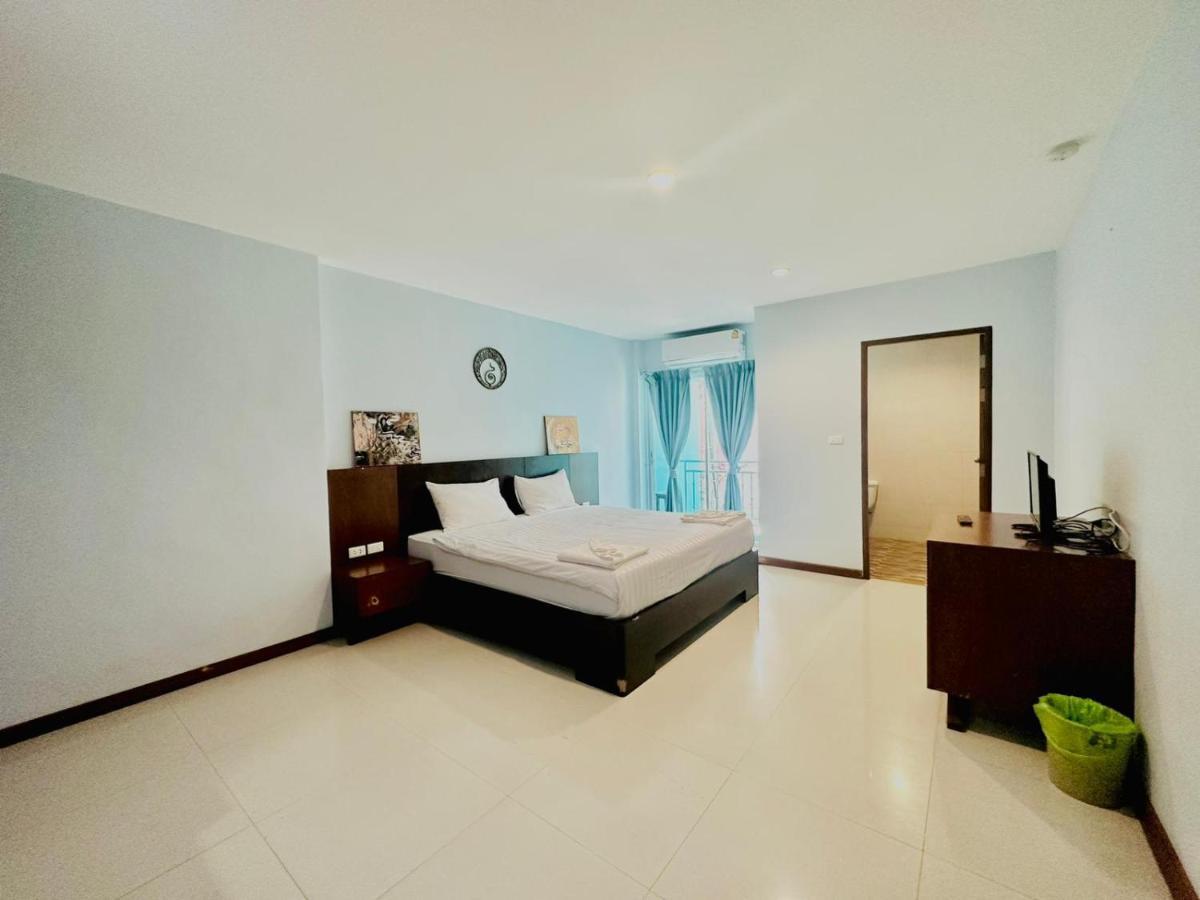 Cokoon Deva Patong Hotel Kültér fotó