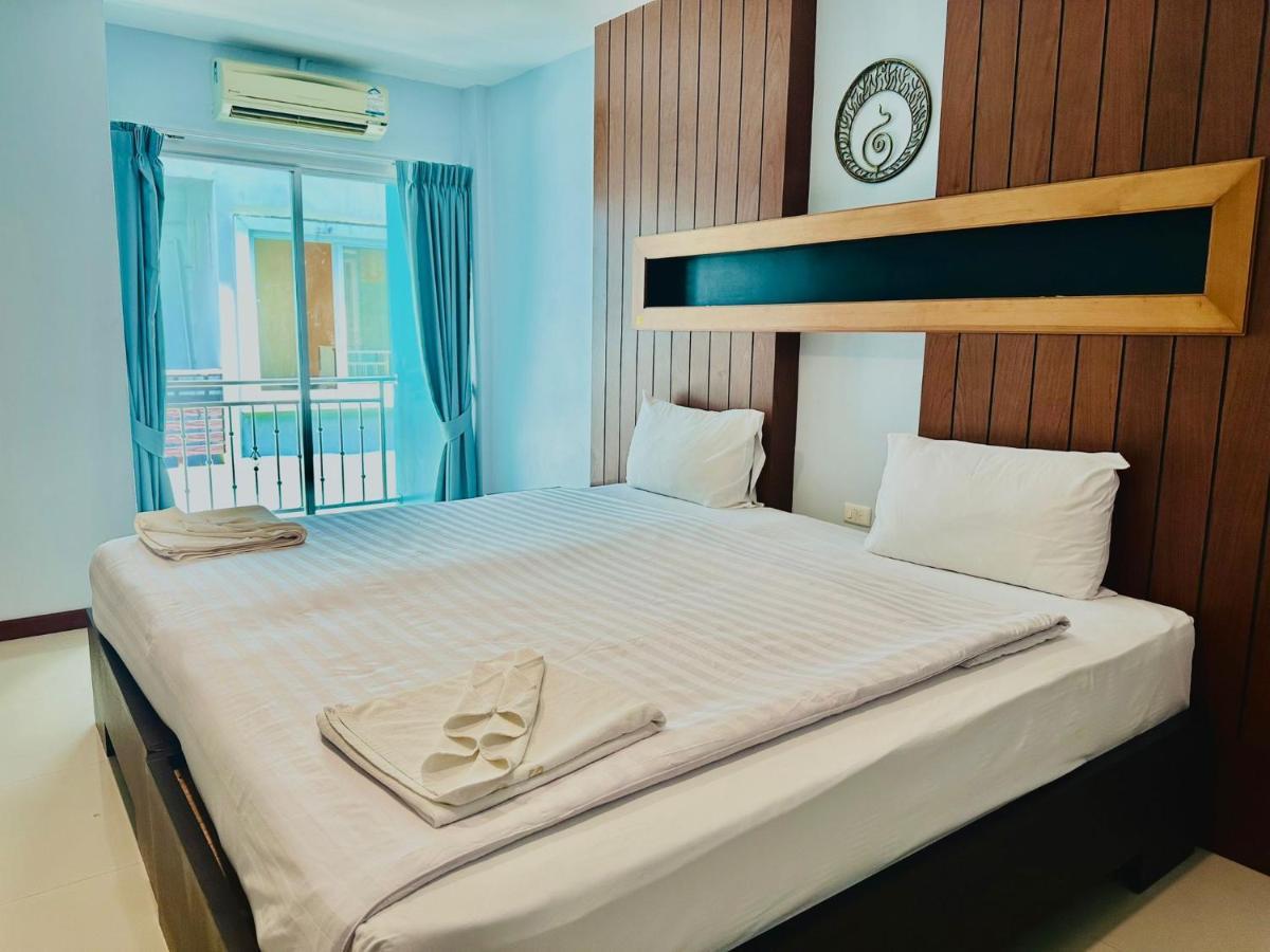 Cokoon Deva Patong Hotel Kültér fotó